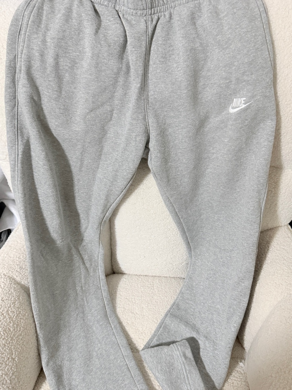 Nike Light Grey Men's Fleece Joggers